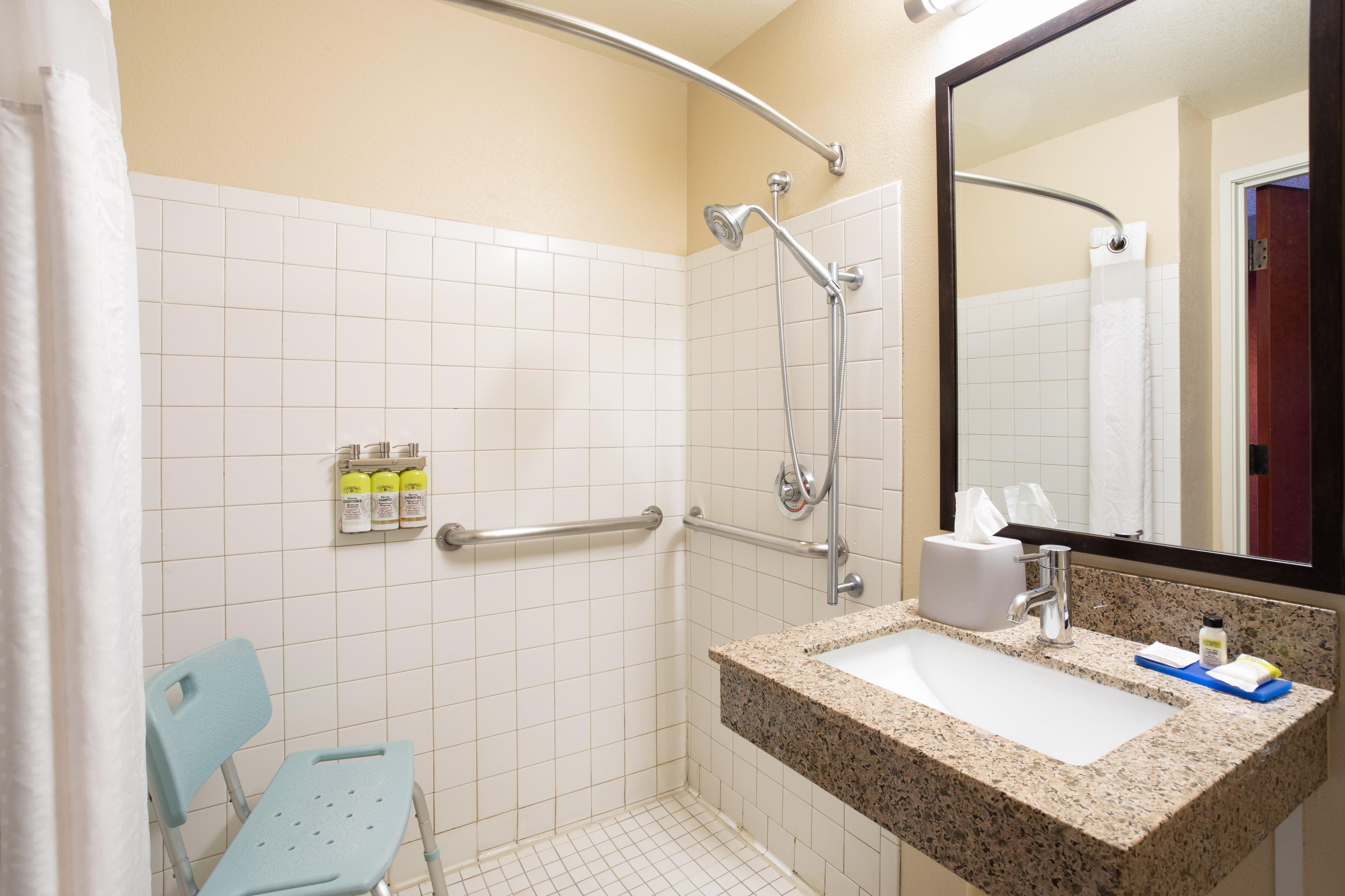Holiday Inn Express Hotel & Suites Littleton By Ihg Exterior photo