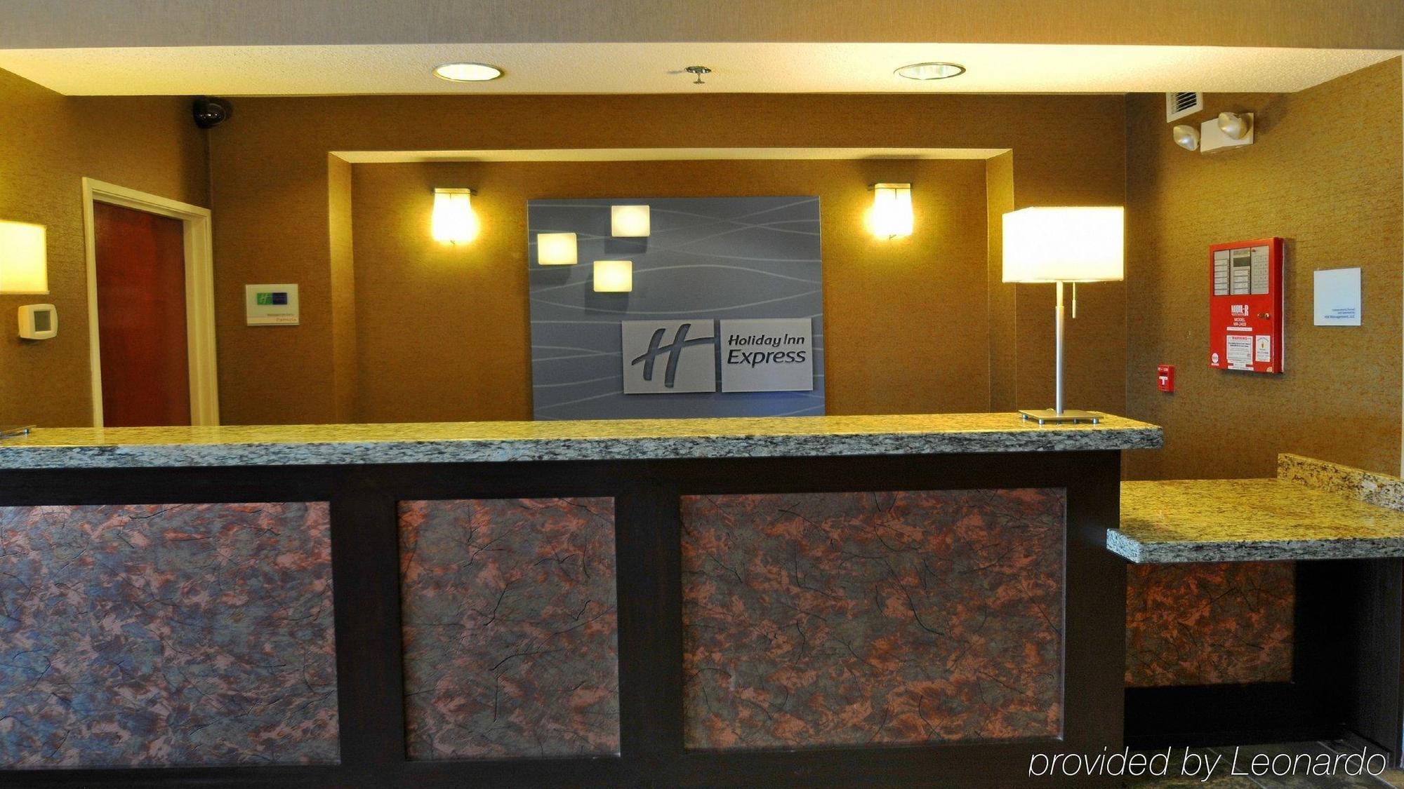 Holiday Inn Express Hotel & Suites Littleton By Ihg Exterior photo