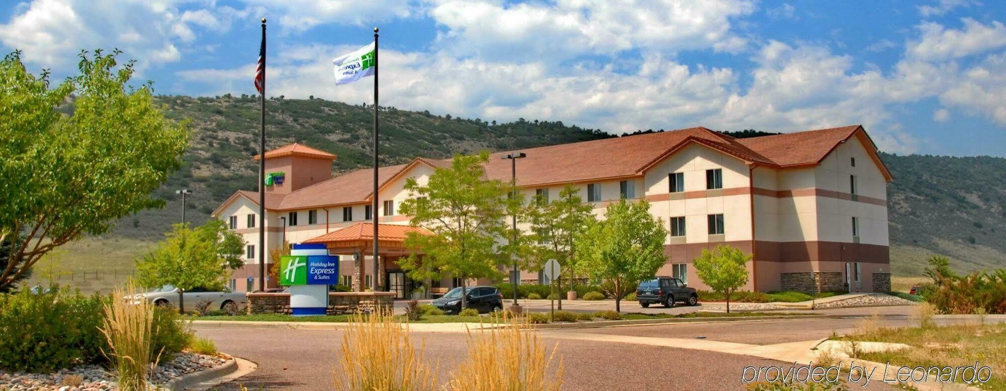 Holiday Inn Express Hotel & Suites Littleton By Ihg Exterior photo